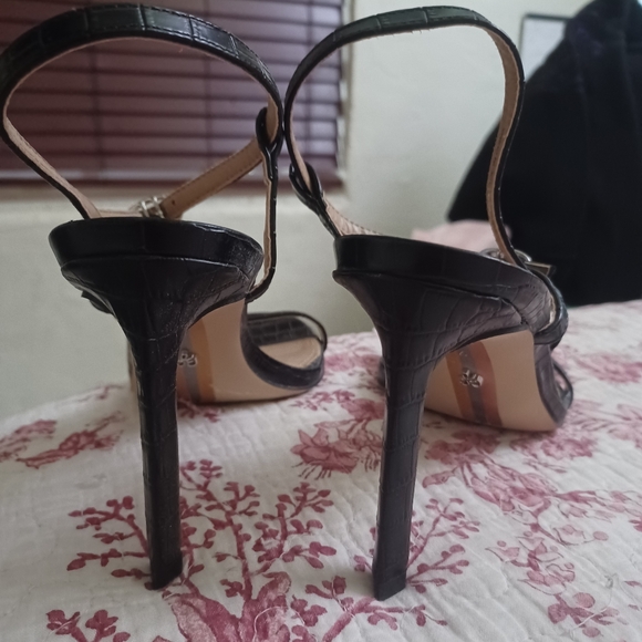 Sam Edelman strappy sandal heels - Picture 3 of 4